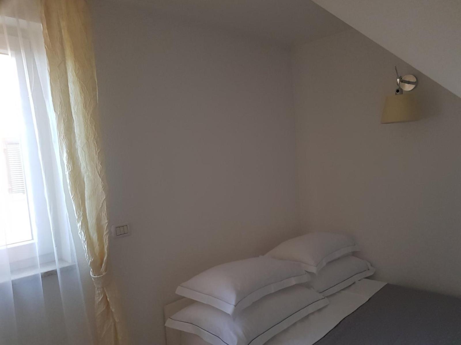 Apartments Fontana Zambratija Eksteriør billede